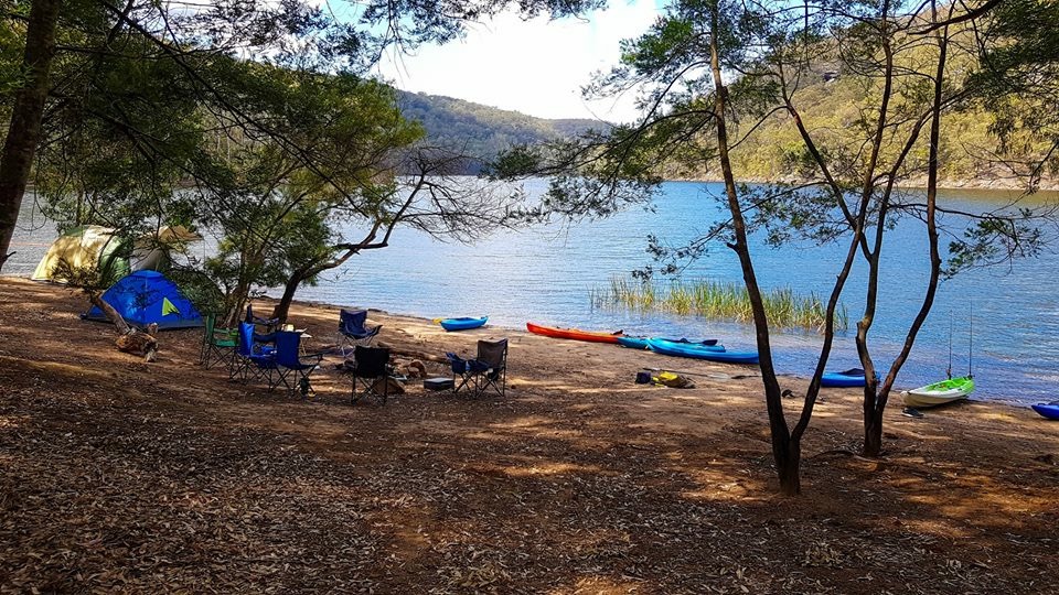 Tallowa dam campsite | campground | Tallong NSW 2579, Australia