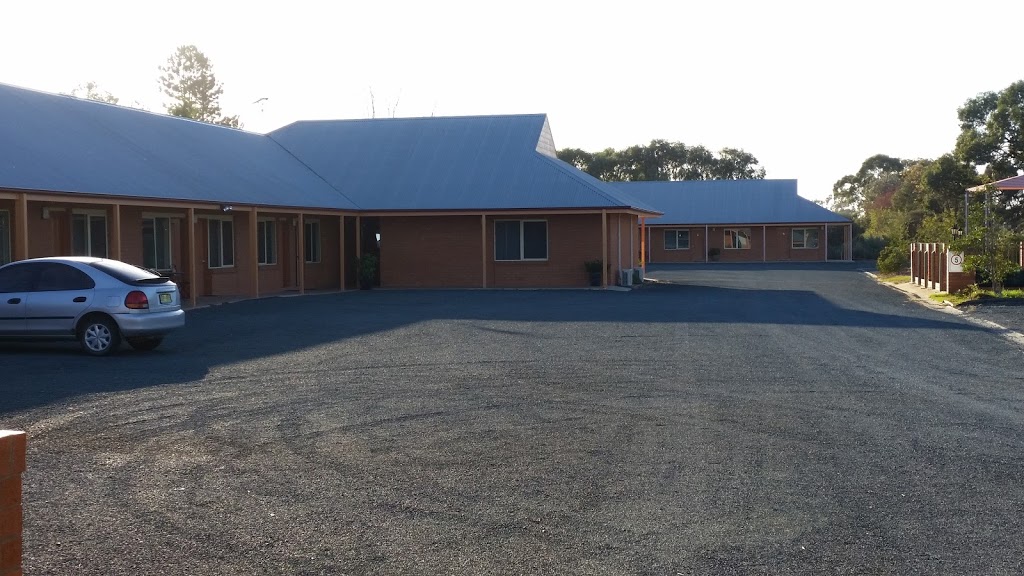 Bishops Lodge Motor Inn | lodging | 35 Moama St, Hay NSW 2711, Australia | 0269933003 OR +61 2 6993 3003