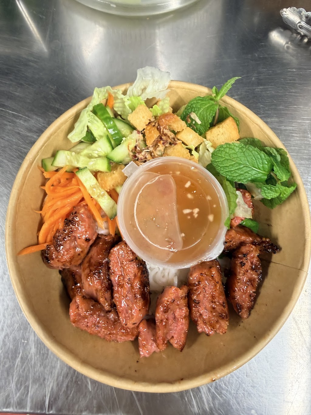 An Viet takeaway | 90 Averys Ln, Heddon Greta NSW 2321, Australia | Phone: 0402 000 862