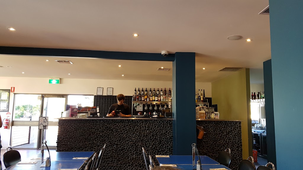 Lazy Moes Ballarat | restaurant | 1851 Sturt St, Alfredton VIC 3350, Australia | 0353376355 OR +61 3 5337 6355