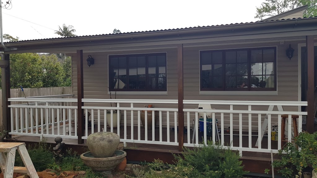 Lowrie painters | 5 Borneo Ct, Tamborine Mountain QLD 4272, Australia | Phone: 0422 948 753