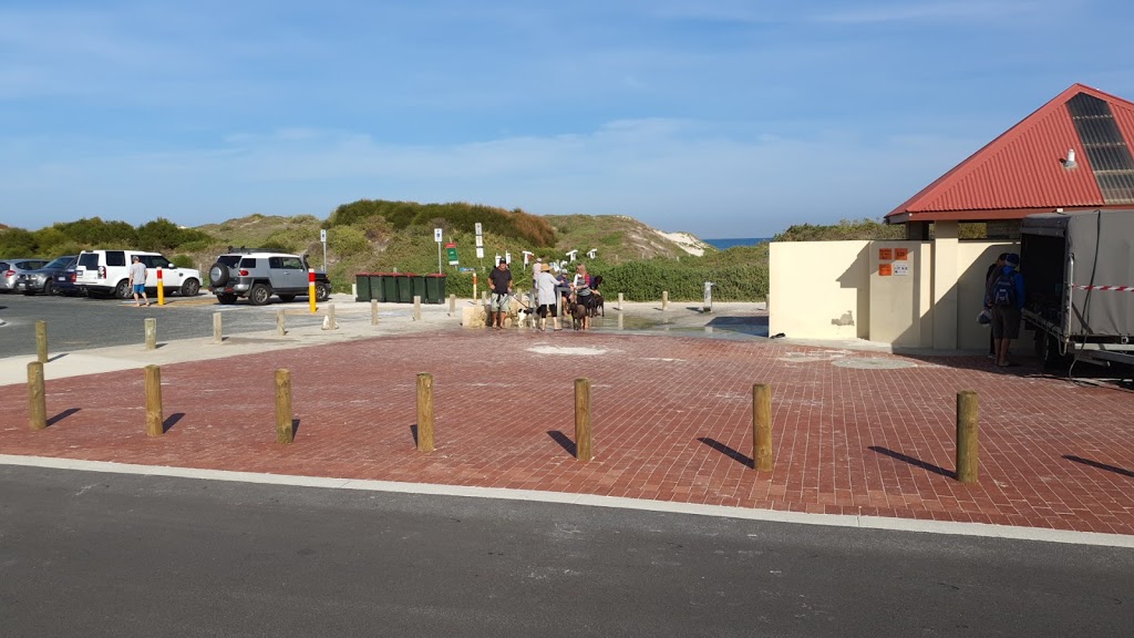 Hillarys Dog Beach | park | 140 Whitfords Ave, Hillarys WA 6025, Australia