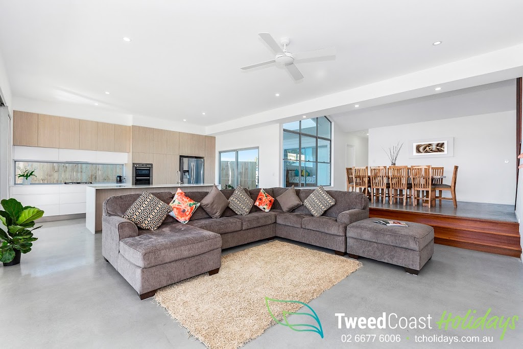 Tweed Coast Holiday Homes | real estate agency | 1094 Clothiers Creek Rd, Clothiers Creek NSW 2484, Australia | 0266776006 OR +61 2 6677 6006