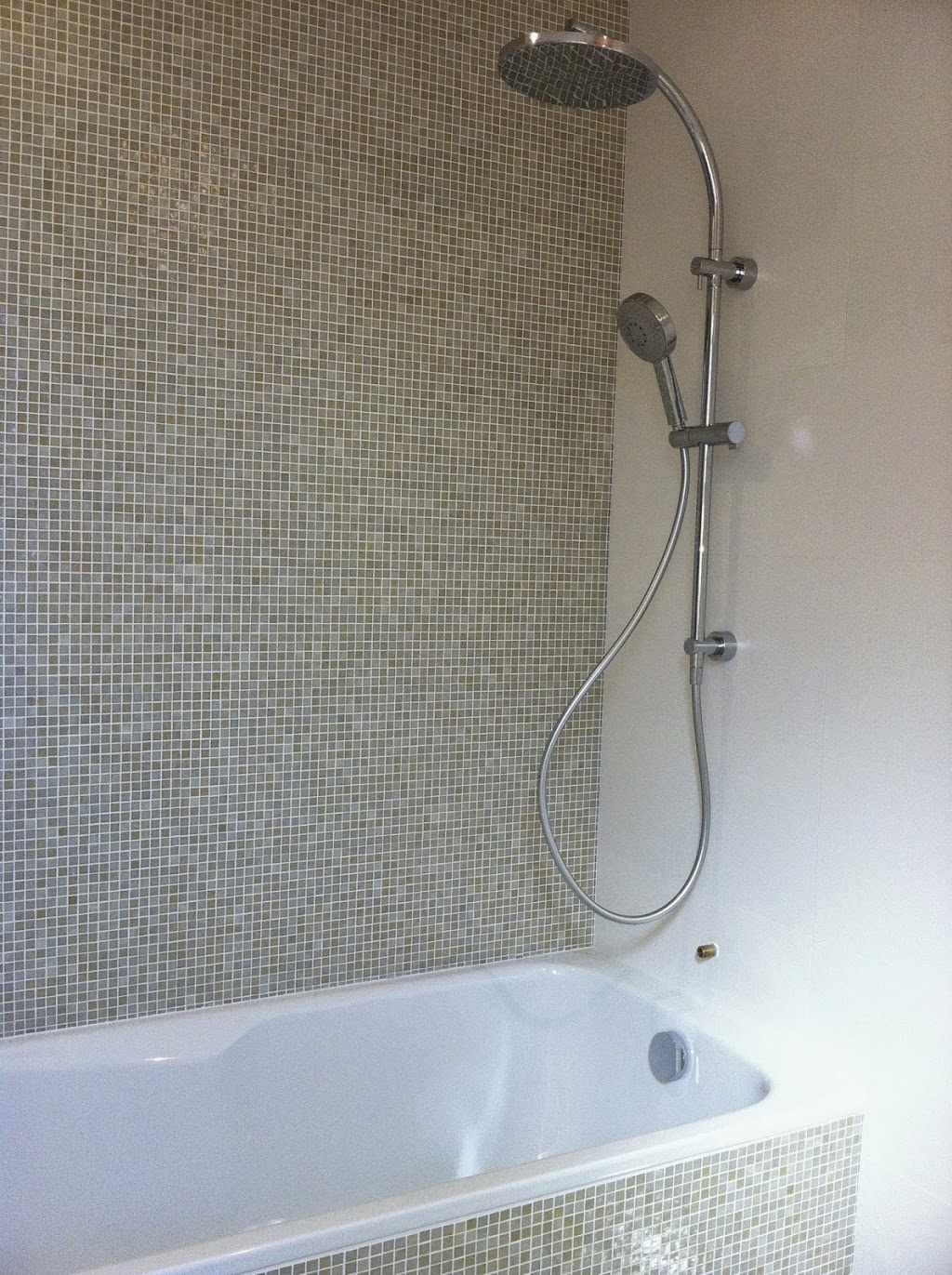The bathroom.com.au | plumber | 25 Arthur St, Fairlight NSW 2094, Australia | 1800800845 OR +61 1800 800 845
