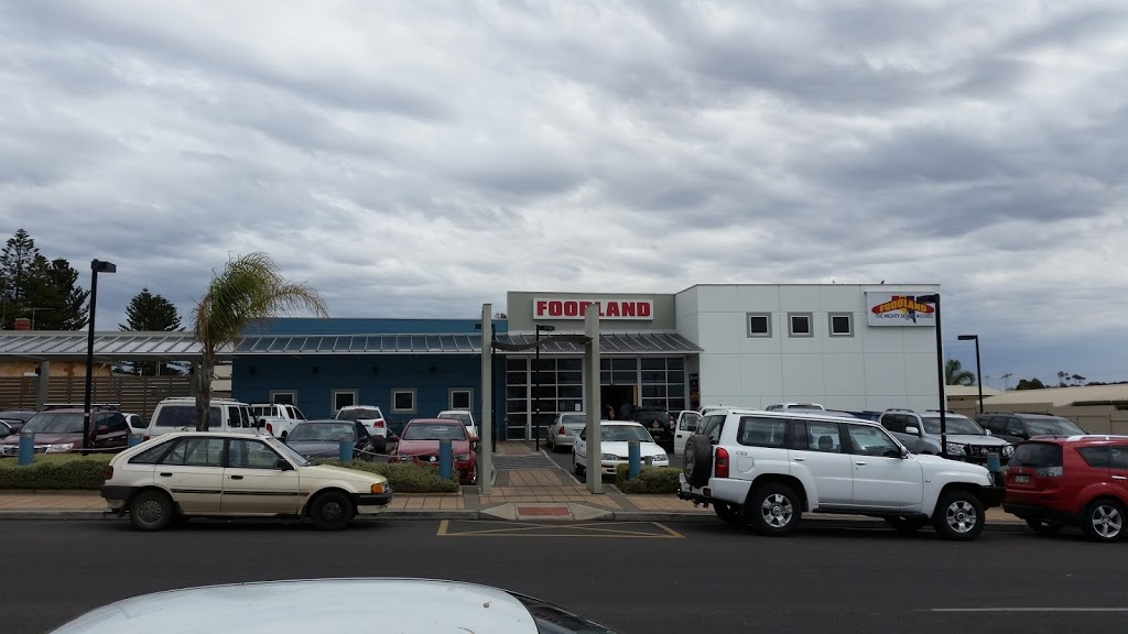 Drakes Ardrossan Foodland | store | 6-8 Fifth St, Ardrossan SA 5571, Australia | 0888318000 OR +61 8 8831 8000