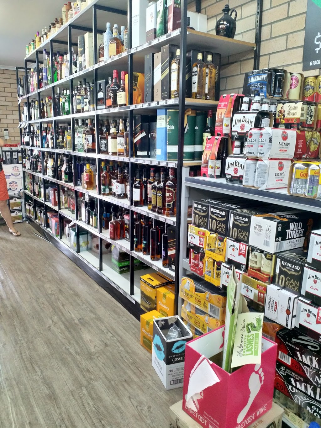 Bawley Liquor Barn | 2 Voyager Cres, Bawley Point NSW 2539, Australia | Phone: (02) 4457 1311