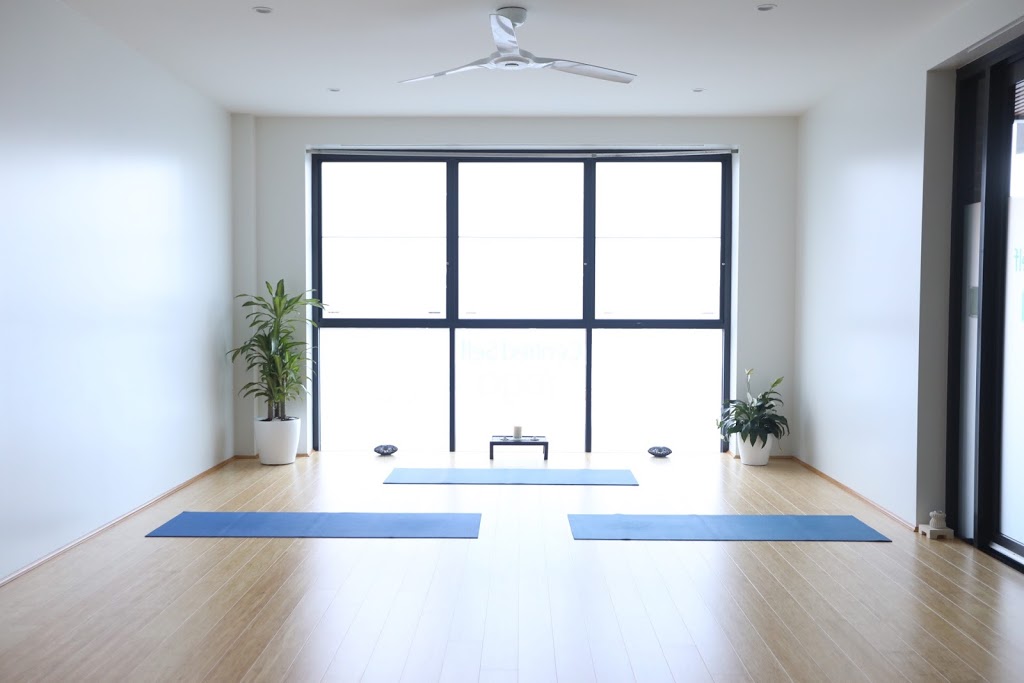 Centred Self Yoga | gym | Shop 1, 2/6 Goodwood St, Kensington NSW 2033, Australia | 0405141778 OR +61 405 141 778