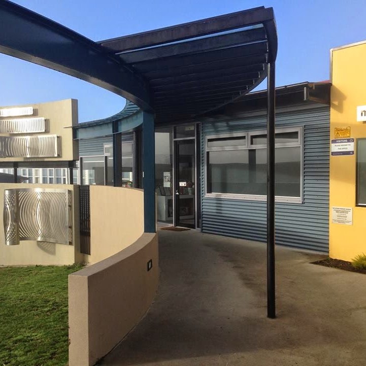 Mount Stuart Primary School | school | 106 Gillon Cres, Mount Stuart TAS 7000, Australia | 0362341705 OR +61 3 6234 1705