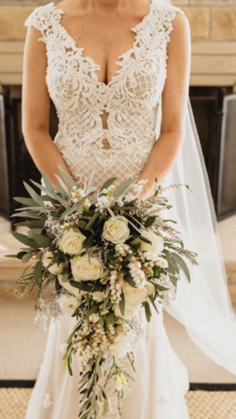 Bellero Bridal | 33 Bell St, South Townsville QLD 4810, Australia | Phone: 0418 882 609