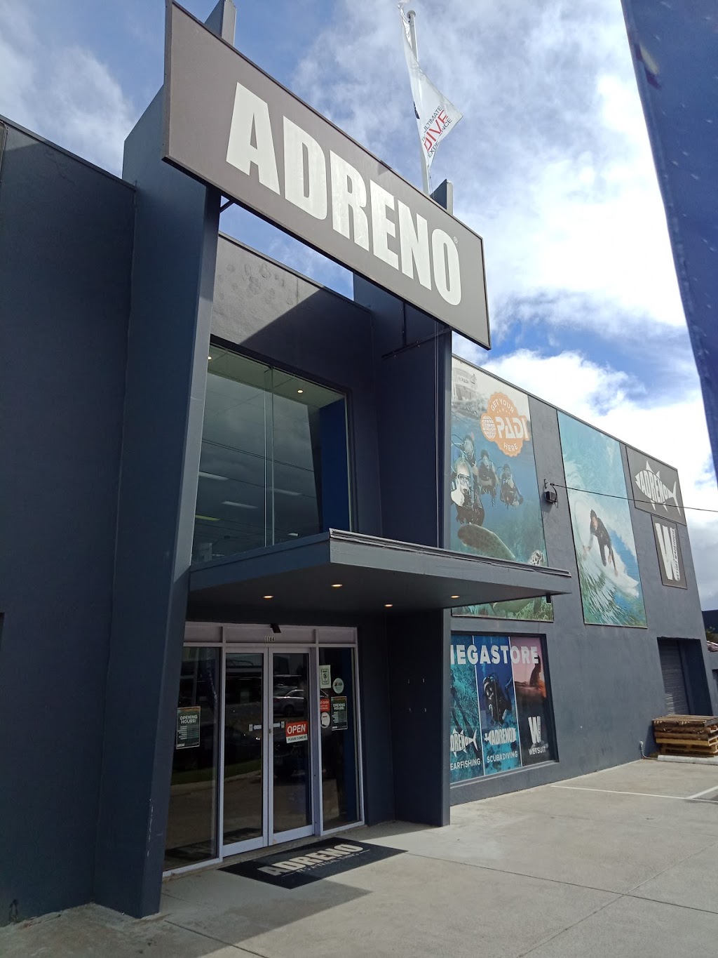 Adreno Scuba Diving Melbourne (1186 Nepean Hwy) Opening Hours
