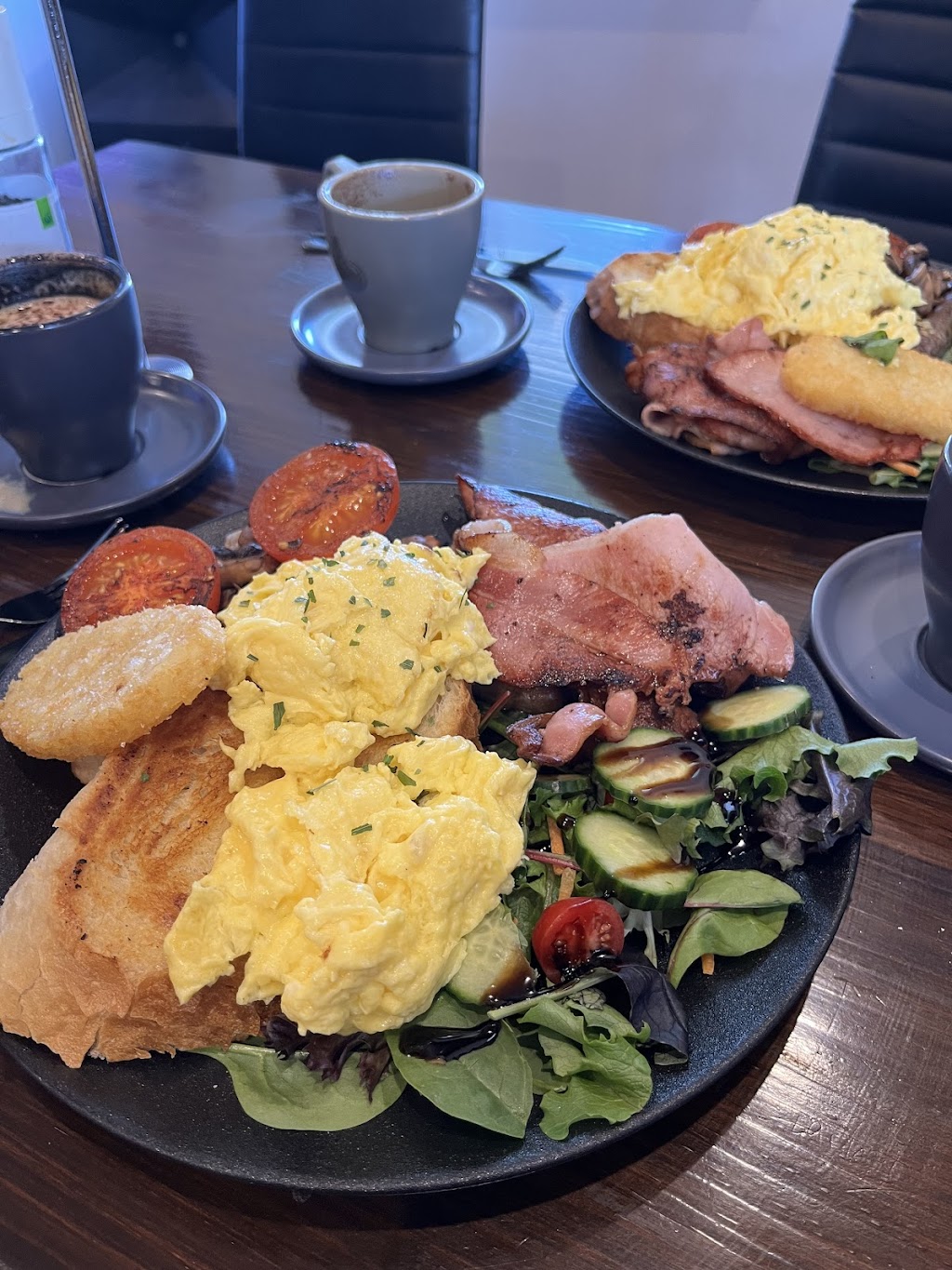 Snow Bunny Cafe | 17 Cooma St, Bredbo NSW 2626, Australia | Phone: 0490 663 949