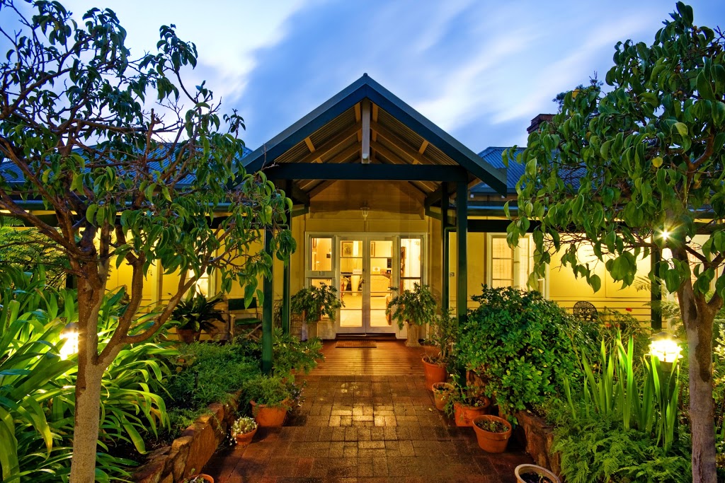 Margaret River Guest House | 5 Valley Rd, Margaret River WA 6285, Australia | Phone: (08) 9757 2349