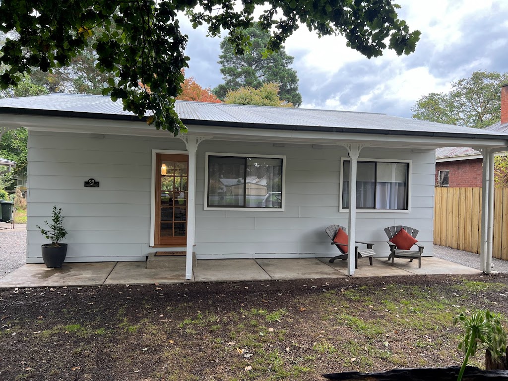 Buchan Stays - Cambria Cottage | 95 Main Rd, Buchan VIC 3885, Australia | Phone: 0418 400 511