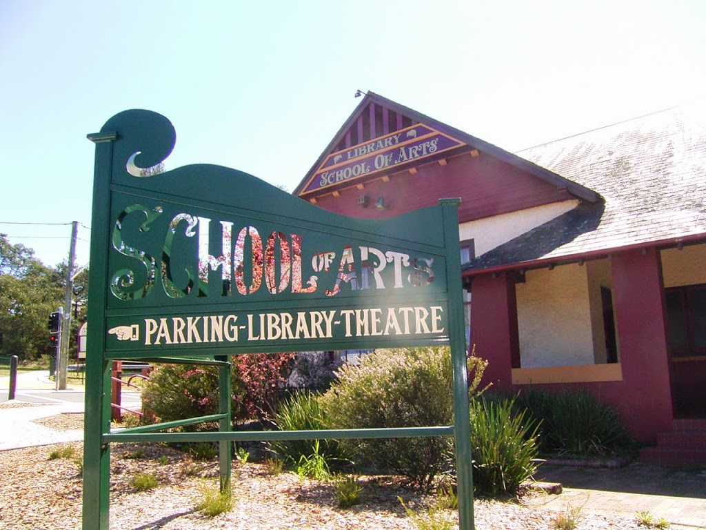 Wentworth Falls Library | library | School of Arts Building 217 Great Western Highway, Wentworth Falls NSW 2782, Australia | 0247805902 OR +61 2 4780 5902