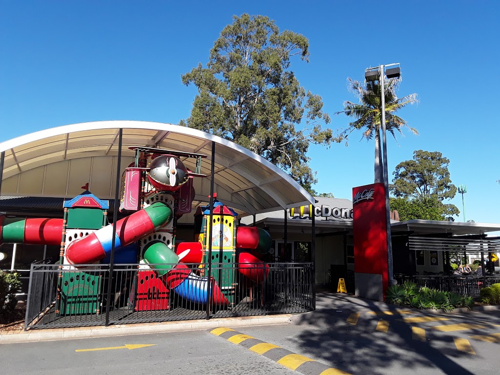 McDonalds Kallangur | 82 Duffield Rd, Kallangur QLD 4503, Australia | Phone: (07) 3886 0900