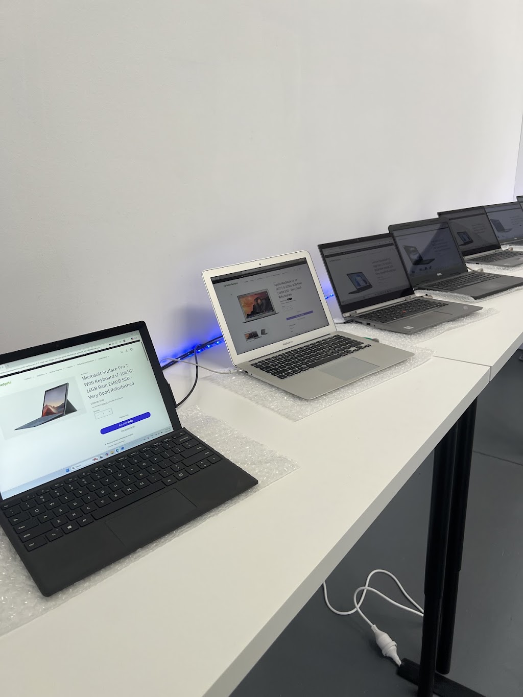 Value Gadgets | Unit 4/8 Pinter Dr, Southport QLD 4215, Australia | Phone: 0401 230 180
