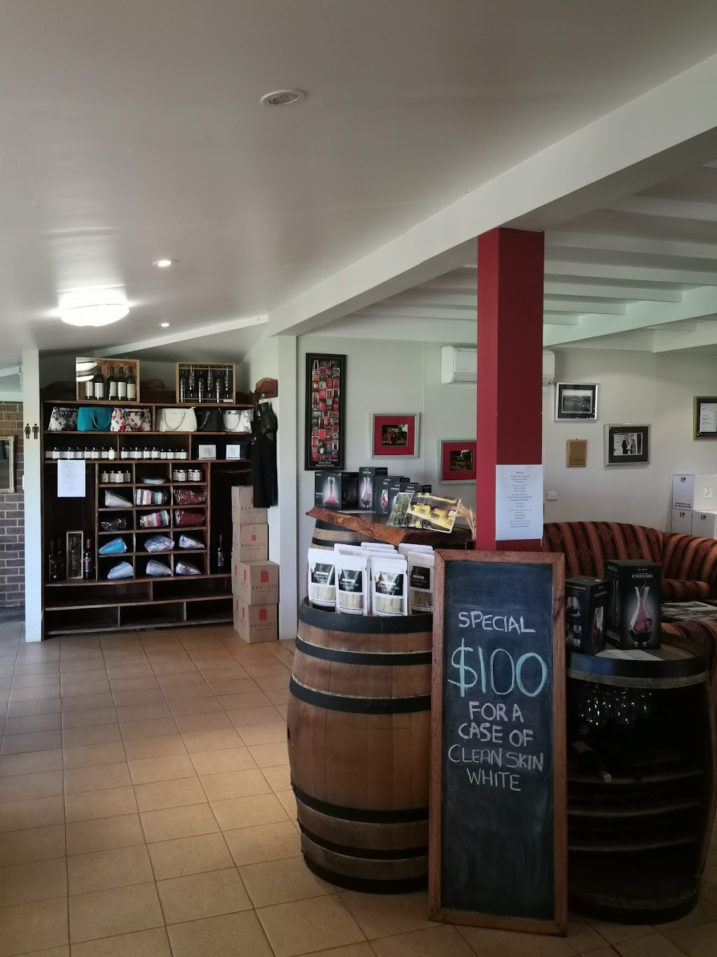 Redgate Wines | tourist attraction | 659 Boodjidup Rd, Margaret River WA 6285, Australia | 0897576488 OR +61 8 9757 6488