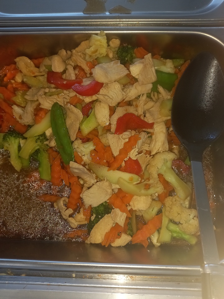 Thai Fresh Cuisine and Takeaway | 208 Numurkah Rd, Shepparton VIC 3630, Australia | Phone: 0411 300 073