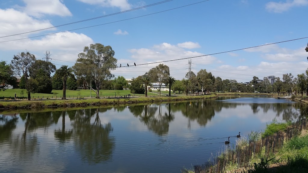 Aberfeldie Park | 20 Corio St, Aberfeldie VIC 3040, Australia | Phone: (03) 9243 8888