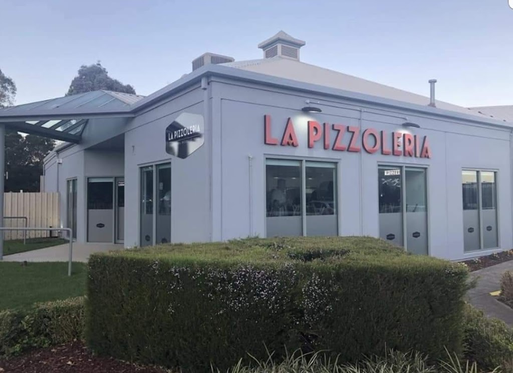 La Pizzoleria | restaurant | 2408 Plenty Rd, Whittlesea VIC 3757, Australia | 0397161221 OR +61 3 9716 1221