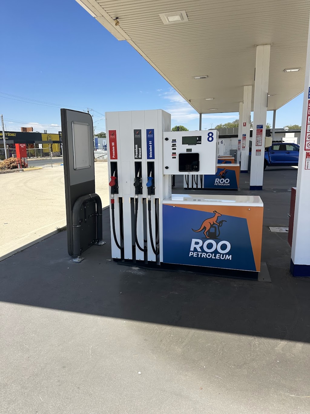Roo Petroleum Lavington | 370 Griffith Rd, Lavington NSW 2641, Australia | Phone: (02) 6040 8987
