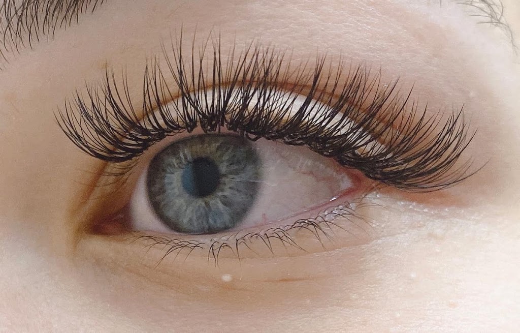 Ipswich Eyelash Extensions | 21 Goldfinch St, Redbank Plains QLD 4301, Australia | Phone: 0403 479 099