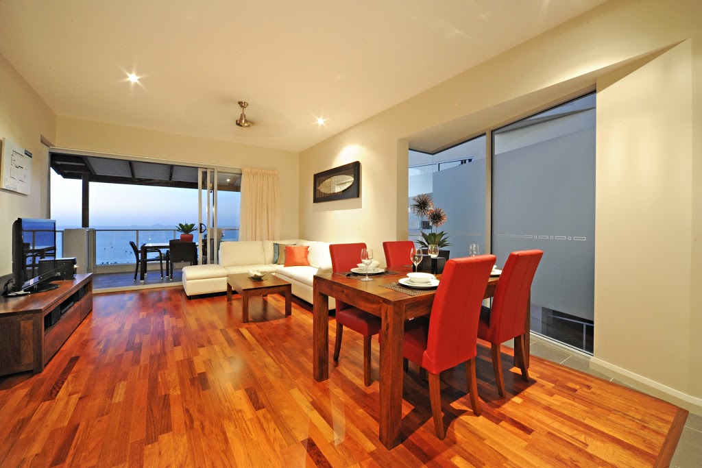 Whitsunday Reflections | 25 Horizons Way, Airlie Beach QLD 4802, Australia | Phone: (07) 4948 6600