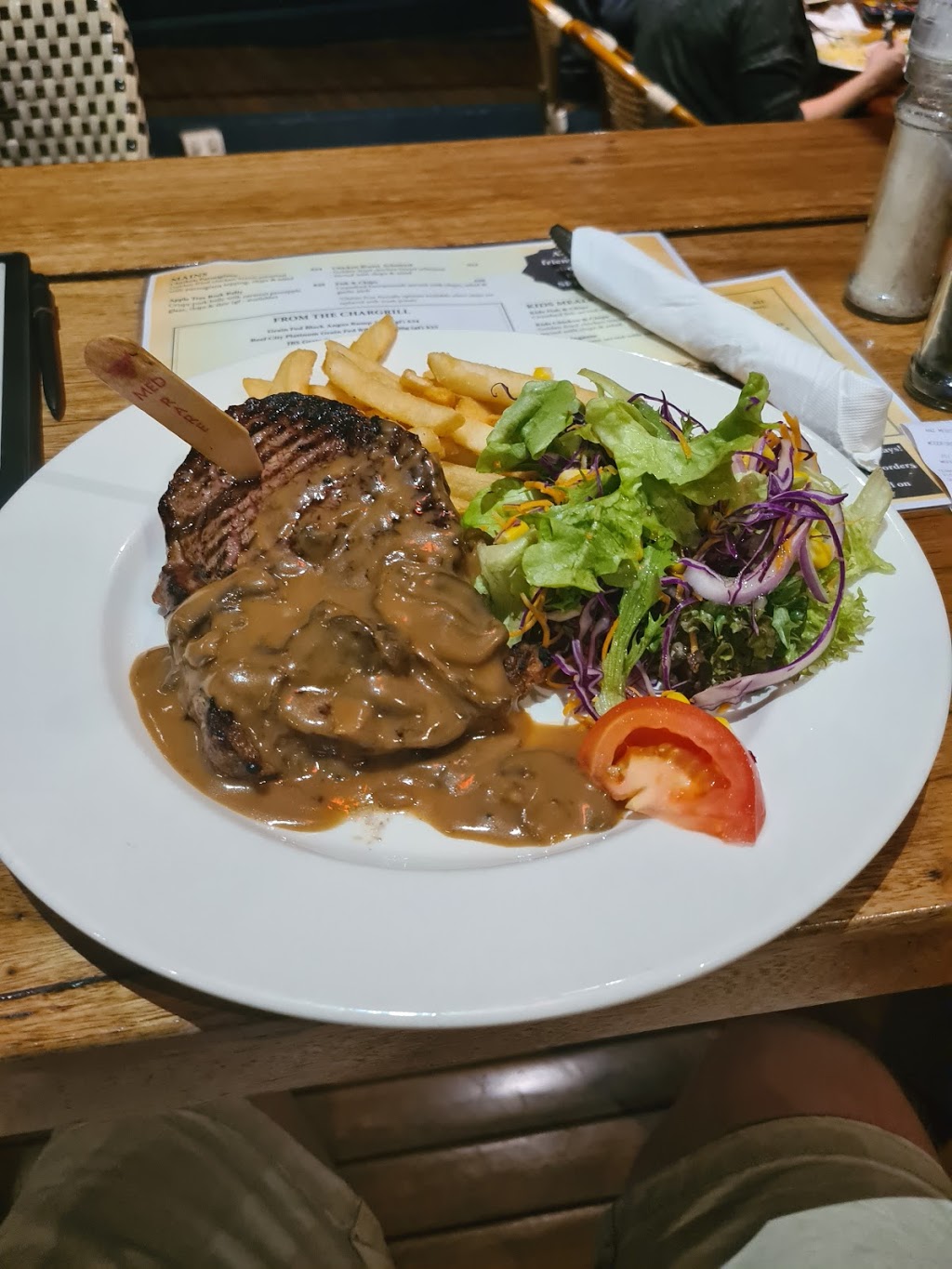 Village Garden Bar & Grill | 76/81 Archer St, Woodford QLD 4514, Australia | Phone: (07) 5496 1044