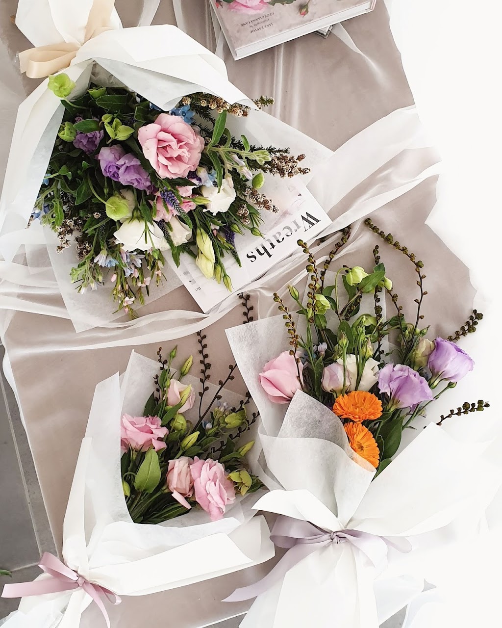 Floral white | florist | Shop 19/188 Algester Rd, Calamvale QLD 4116, Australia | 0433377749 OR +61 433 377 749