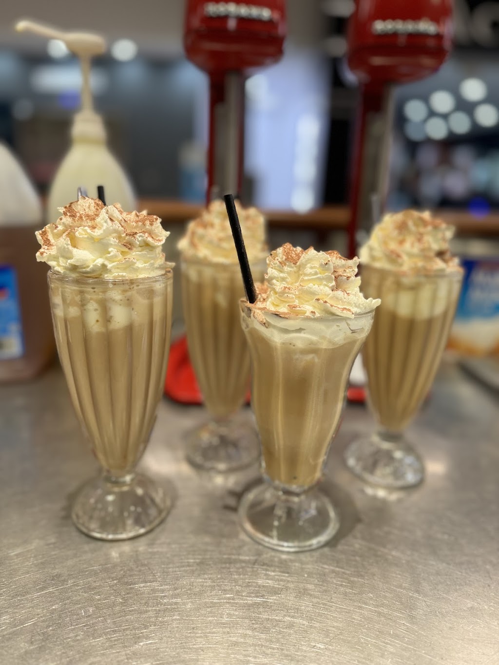 Aromas Cafe at the Fair | Erina Fair Dr, Erina NSW 2250, Australia | Phone: 0419 932 587