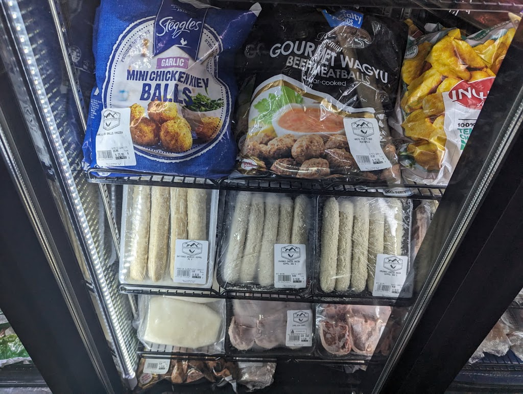 Coalfields Butcher Co | 9 Leichhardt Dr, Middlemount QLD 4746, Australia | Phone: (07) 4884 8100