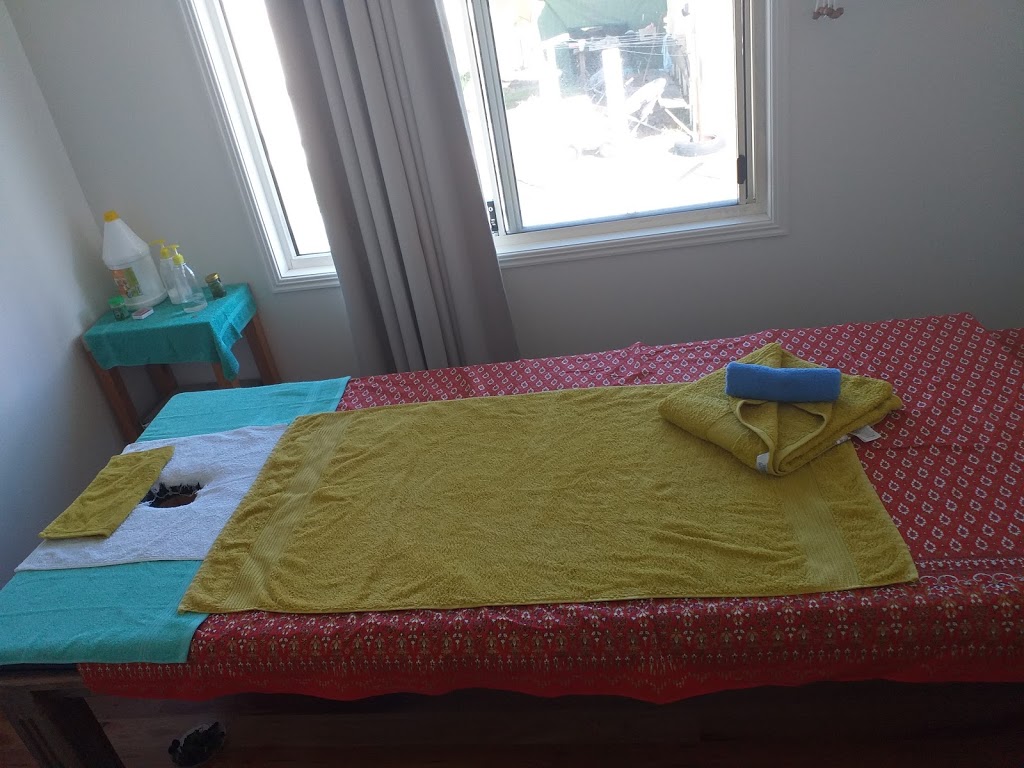 Yhoung thai massage | 6 Bates St, Boonooroo QLD 4650, Australia | Phone: 0448 684 365