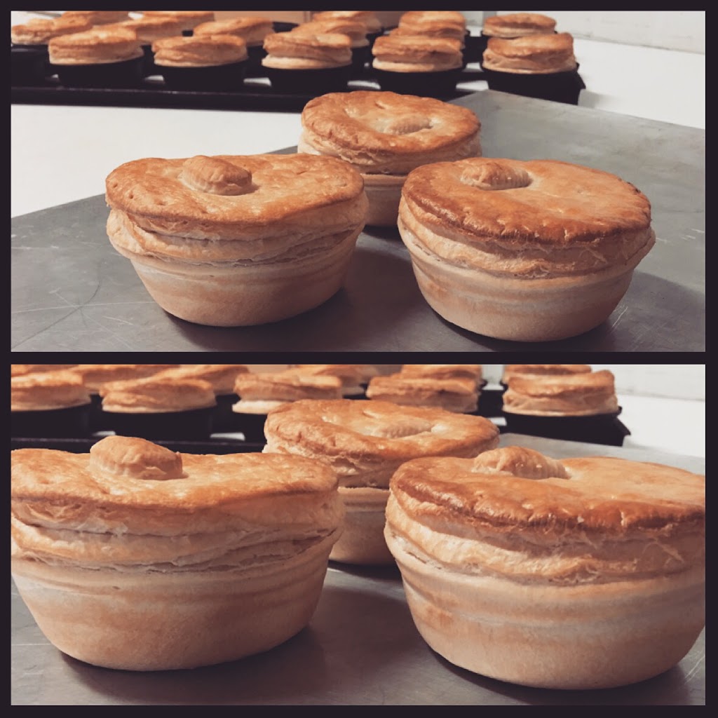 Smiths Speciality Pies | 13 Maxwells Rd, Cambridge TAS 7170, Australia | Phone: (03) 6248 5256