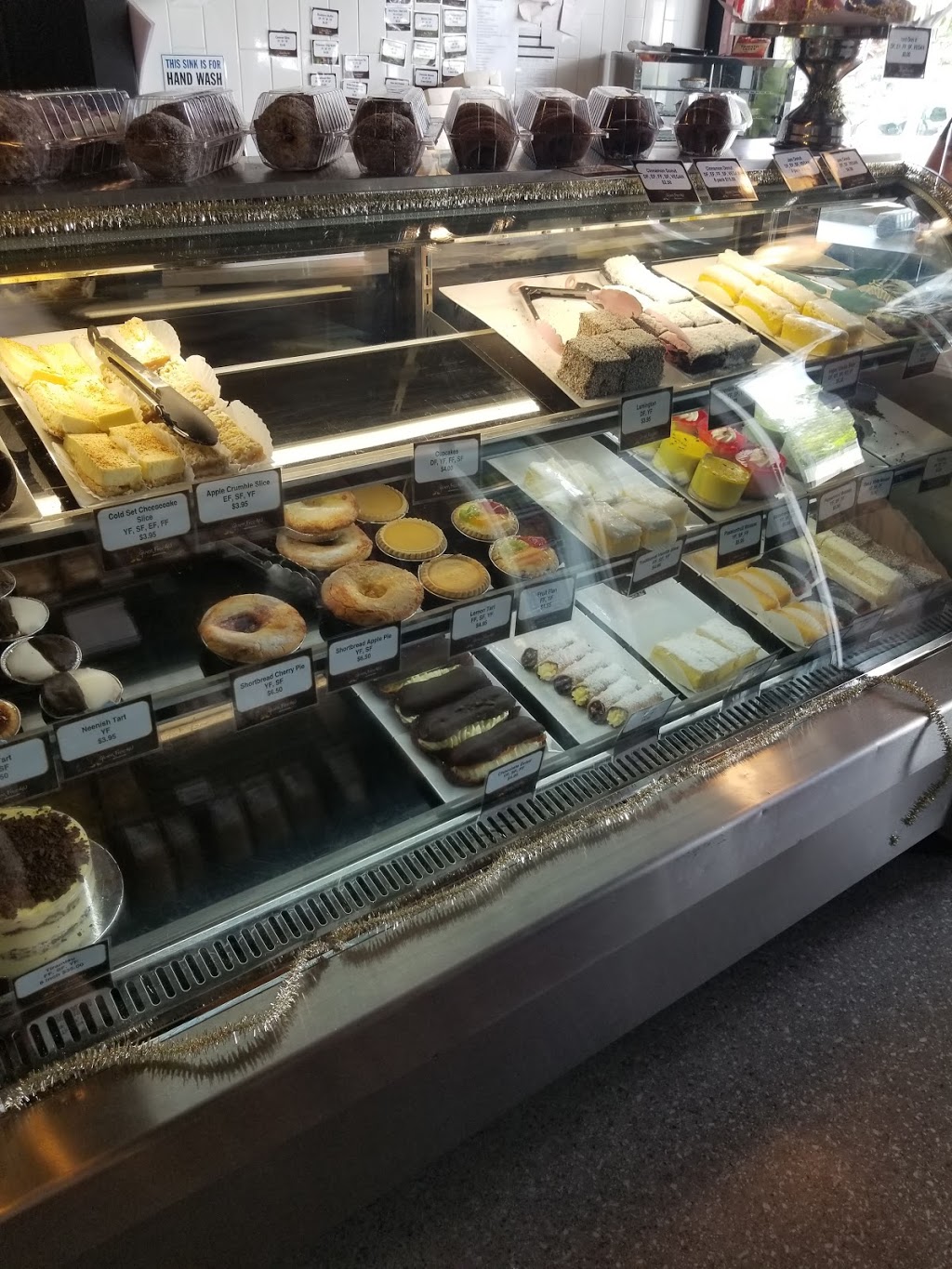 Gluten Free 4 U - Mt Gravatt Bakery, Sweets, Cakes, Breads | shop-1/22 Carrara St, Mount Gravatt East QLD 4122, Australia | Phone: (07) 3849 2713