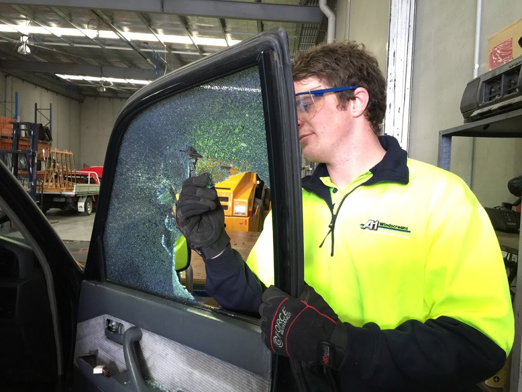 A1 Windscreens | car repair | 16 Auto Way, Pakenham VIC 3810, Australia | 0359243000 OR +61 3 5924 3000