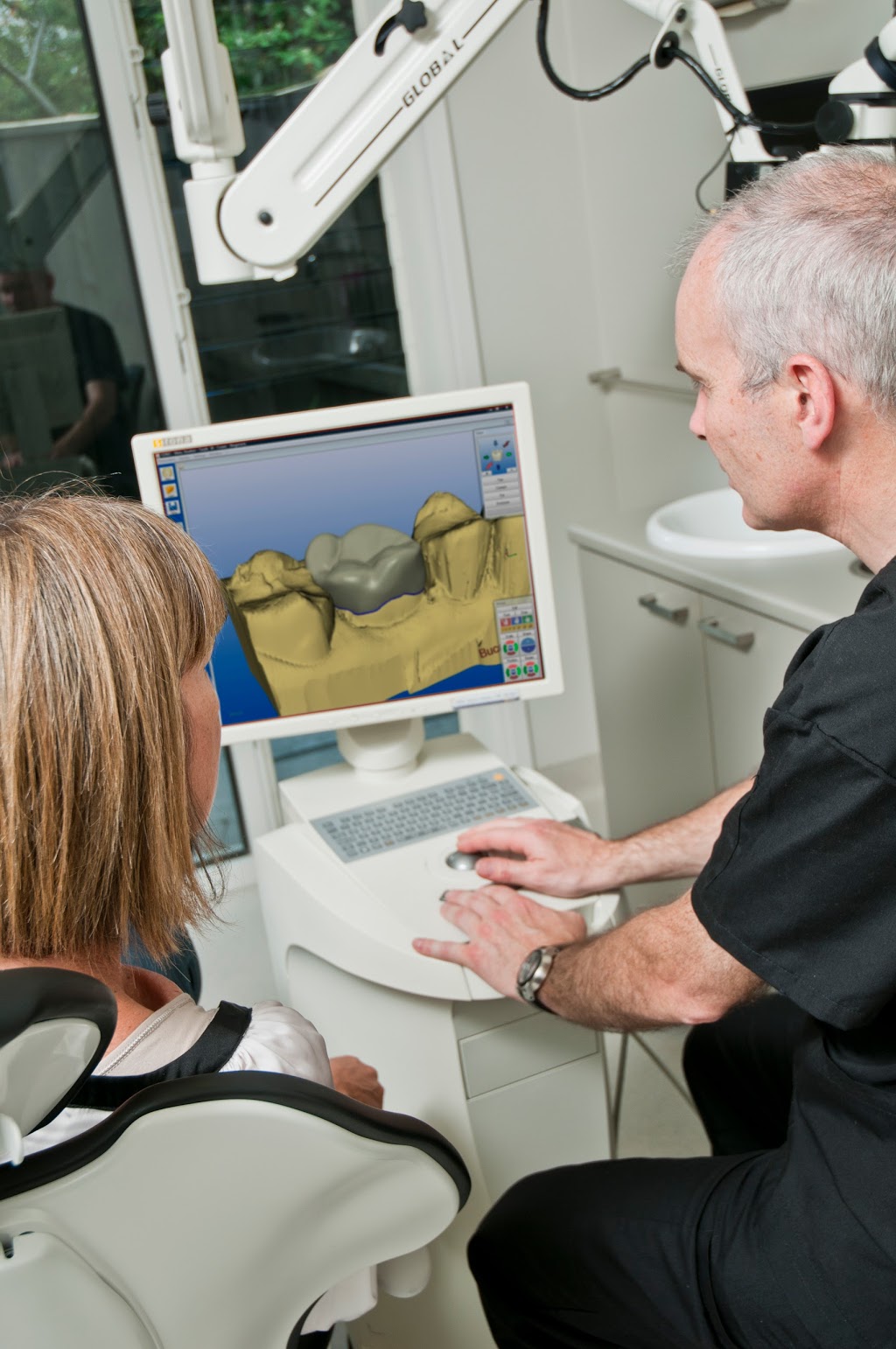 Dentistry @ Ballarat | dentist | 212 Drummond St N, Ballarat Central VIC 3350, Australia | 0353649555 OR +61 3 5364 9555