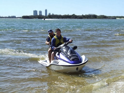 Australian Boat Safe Licence College | school | Muriel-Henchman Drive, Southport The Spit QLD 4217, Australia | 0419591370 OR +61 419 591 370