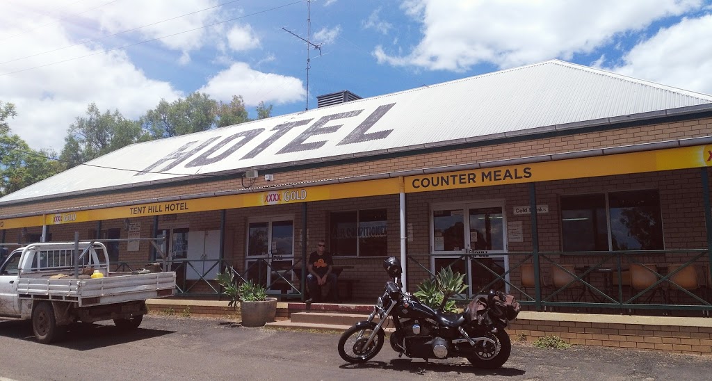 Tenthill Hotel | 216 Mount Sylvia Rd, Upper Tenthill QLD 4343, Australia | Phone: (07) 5462 7100