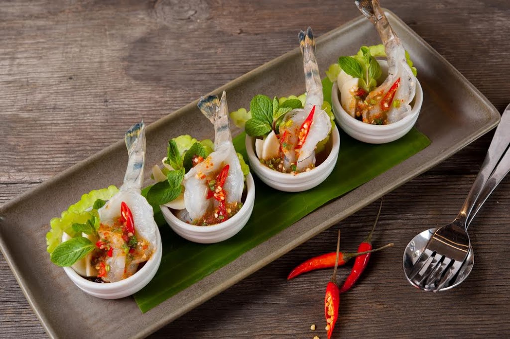 Sriracha Thai Street Food | restaurant | 1a/5 Rigg Pl, Bonnyrigg NSW 2177, Australia | 0287985837 OR +61 2 8798 5837