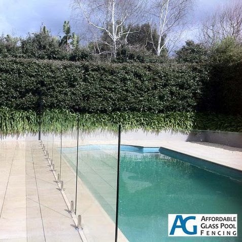 Affordable Glass Pool Fencing | 7/1037 Ballarat Rd, Ravenhall VIC 3023, Australia | Phone: 0473 534 705