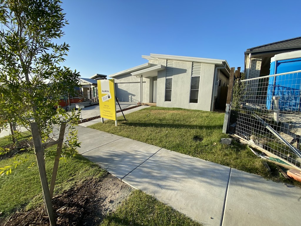 Alan Kuss | Harcourts Refined | Unit 2/280 Yarrabilba Dr, Yarrabilba QLD 4207, Australia | Phone: 0428 940 044