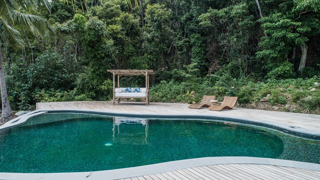 Elysian Retreat | Long Island, Whitsundays QLD 4802, Australia | Phone: 1800 765 687