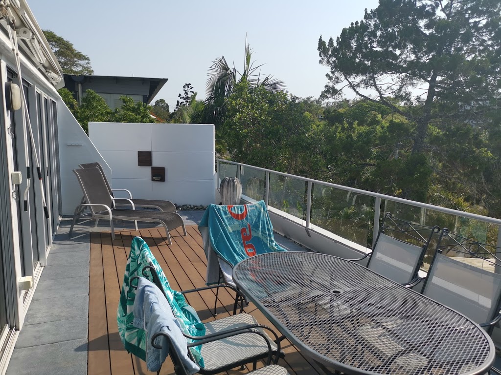 Noosa Views | lodging | 33 Noosa Dr, Noosa Heads QLD 4567, Australia