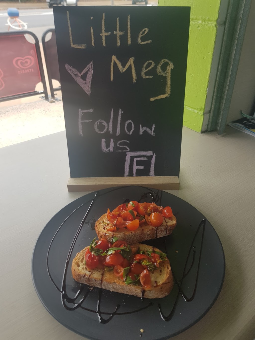 Little Meg. | cafe | Victoria St, Cardwell QLD 4849, Australia | 0433768971 OR +61 433 768 971