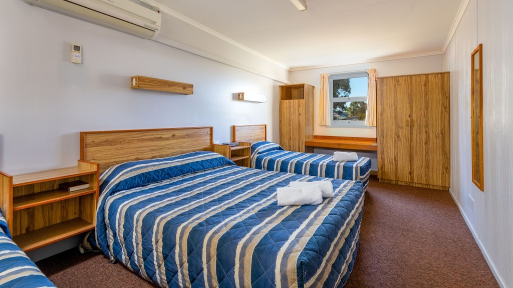 Granite Belt Motel | lodging | 34 Wallangarra Rd, Stanthorpe QLD 4380, Australia | 0746811811 OR +61 7 4681 1811