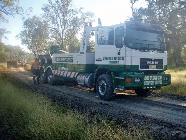 Outback Recovery Service | car repair | Lot 4 Wambianna St, Brocklehurst NSW 2830, Australia | 0268885054 OR +61 2 6888 5054