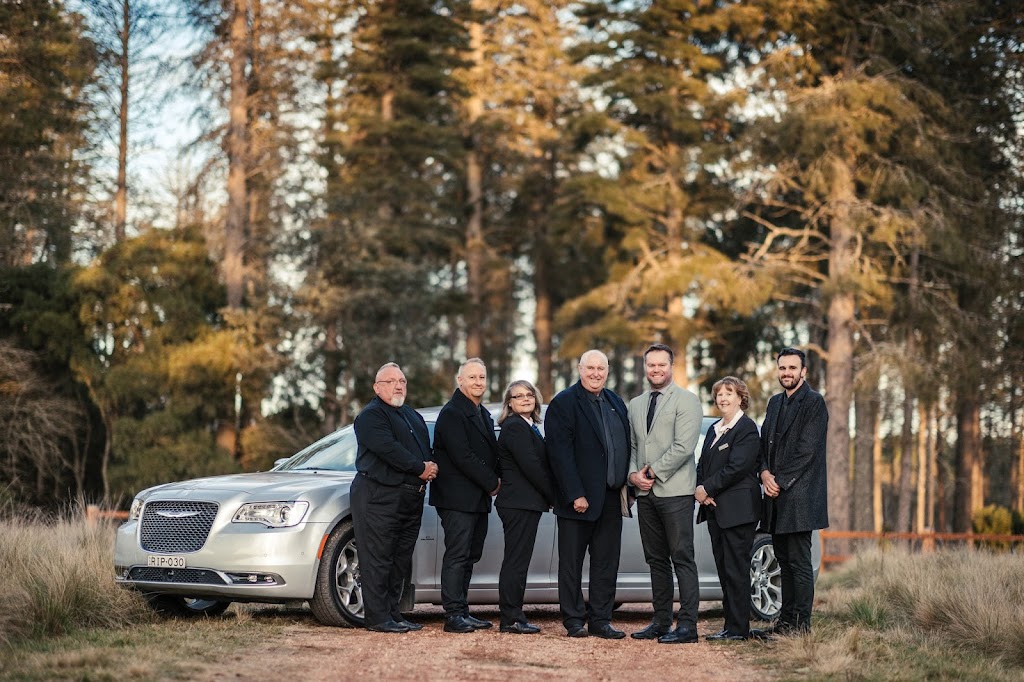 Burke and Douglas Funerals | 136 Manilla St, Manilla NSW 2346, Australia | Phone: (02) 6765 3999