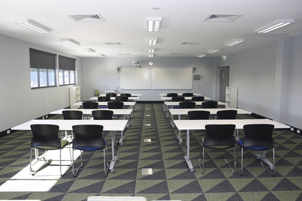 TAFE NSW - Musswellbrook, Tertiary Education Centre (TEC) | 87 Hill St, Muswellbrook NSW 2333, Australia | Phone: 13 16 01