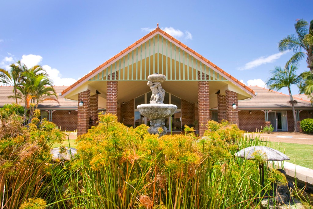 Carlyle Gardens Retirement Village | health | 3 Carlyle Ct, Bargara QLD 4670, Australia | 1300687738 OR +61 1300 687 738