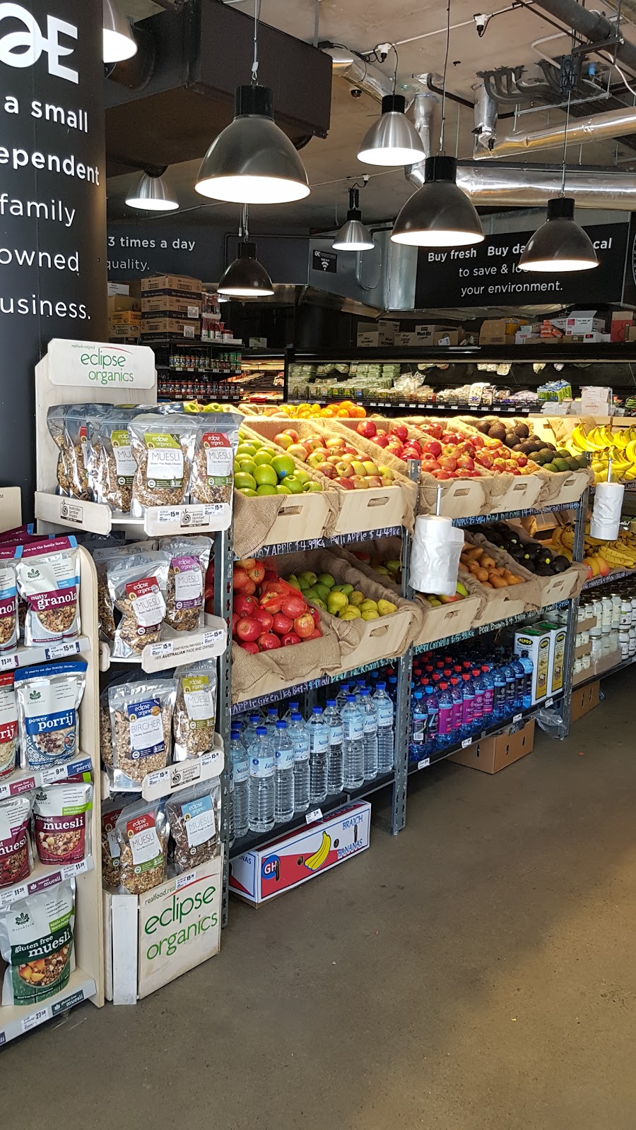 QE Foodstore Waterloo | 14 Archibald Ave, Waterloo NSW 2017, Australia | Phone: (02) 8376 8627